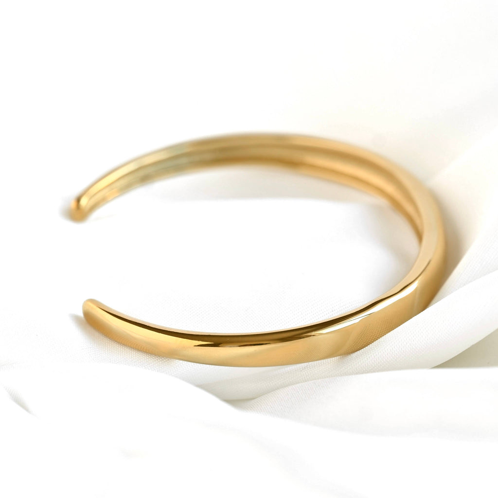 The Contour Cuff