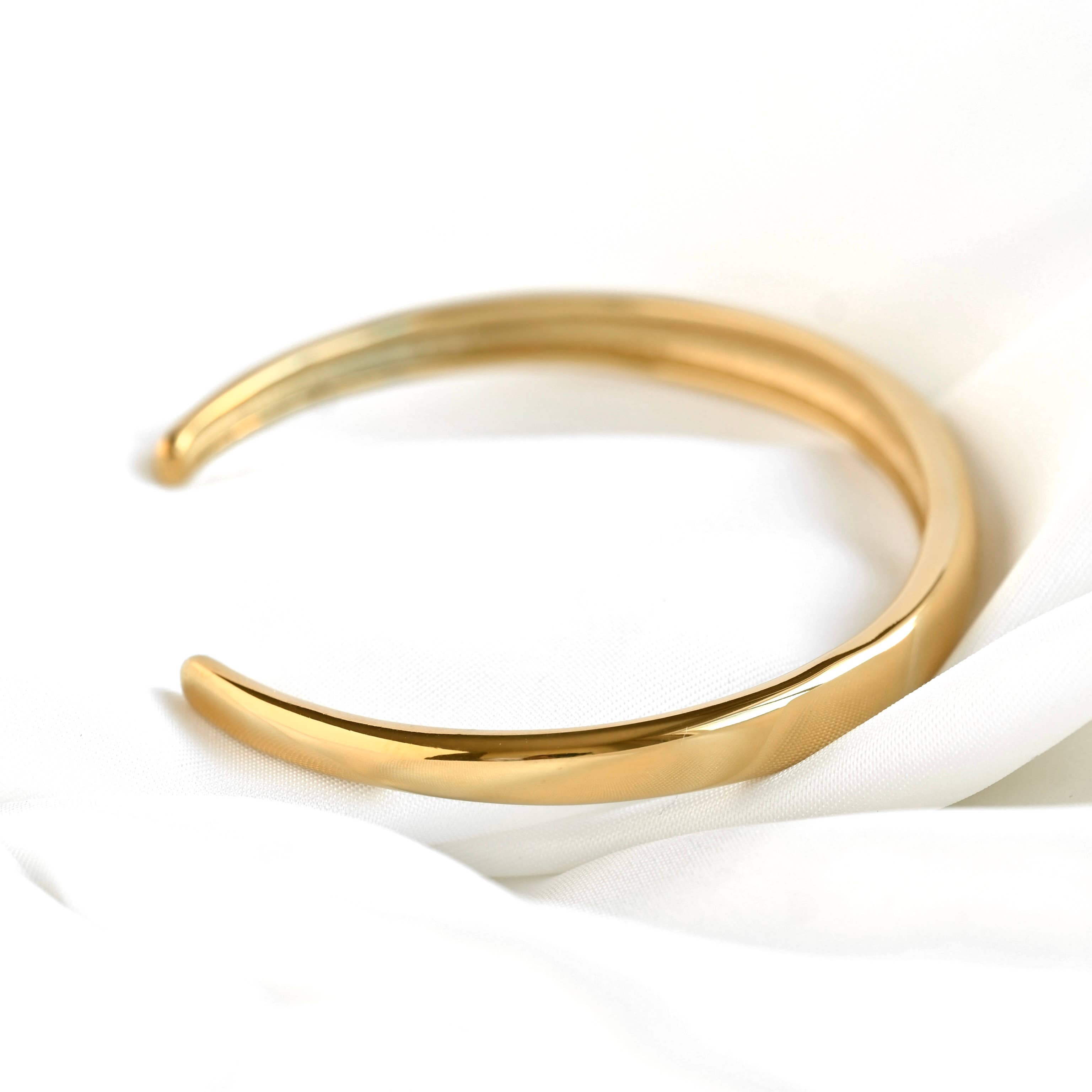 The Contour Cuff