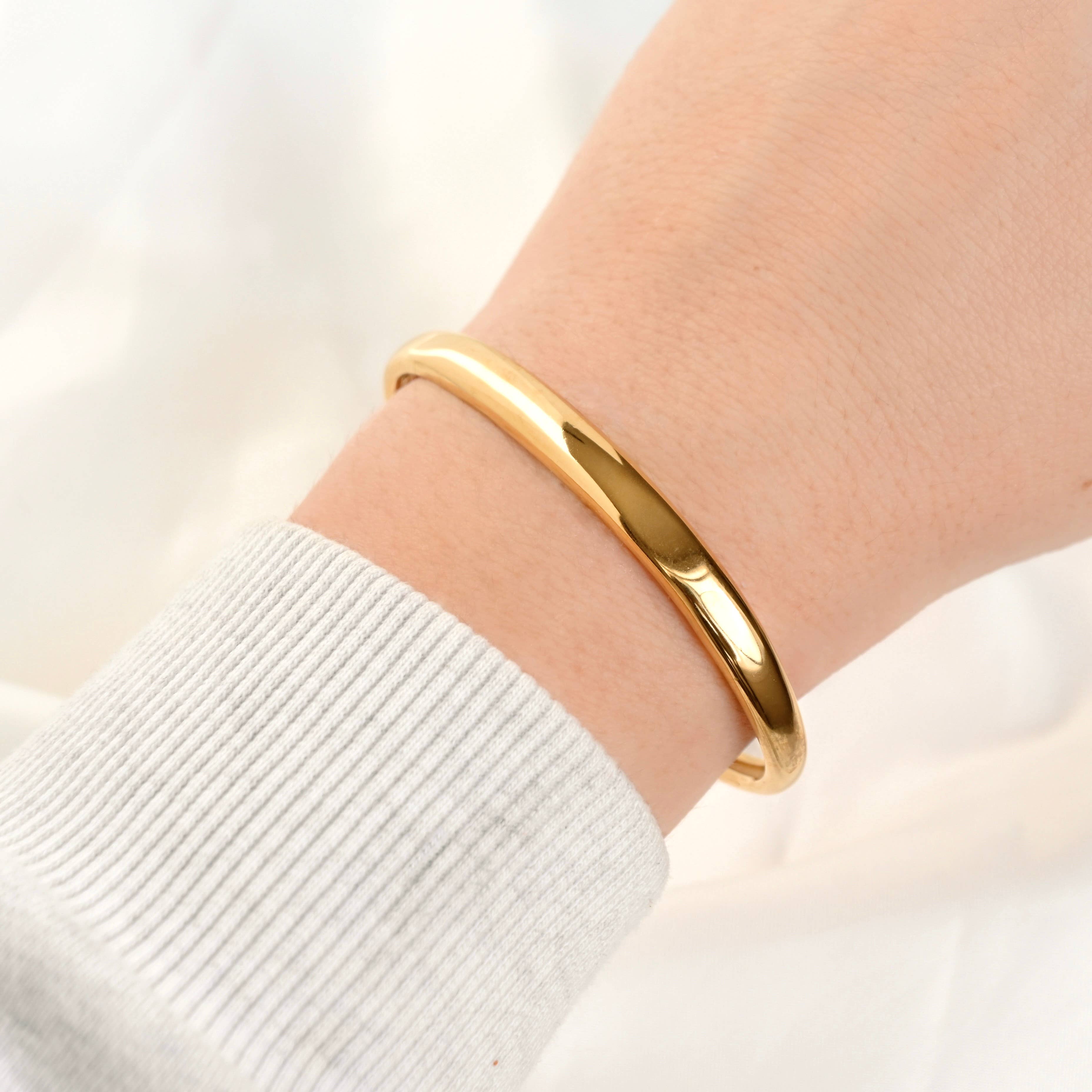 The Contour Cuff