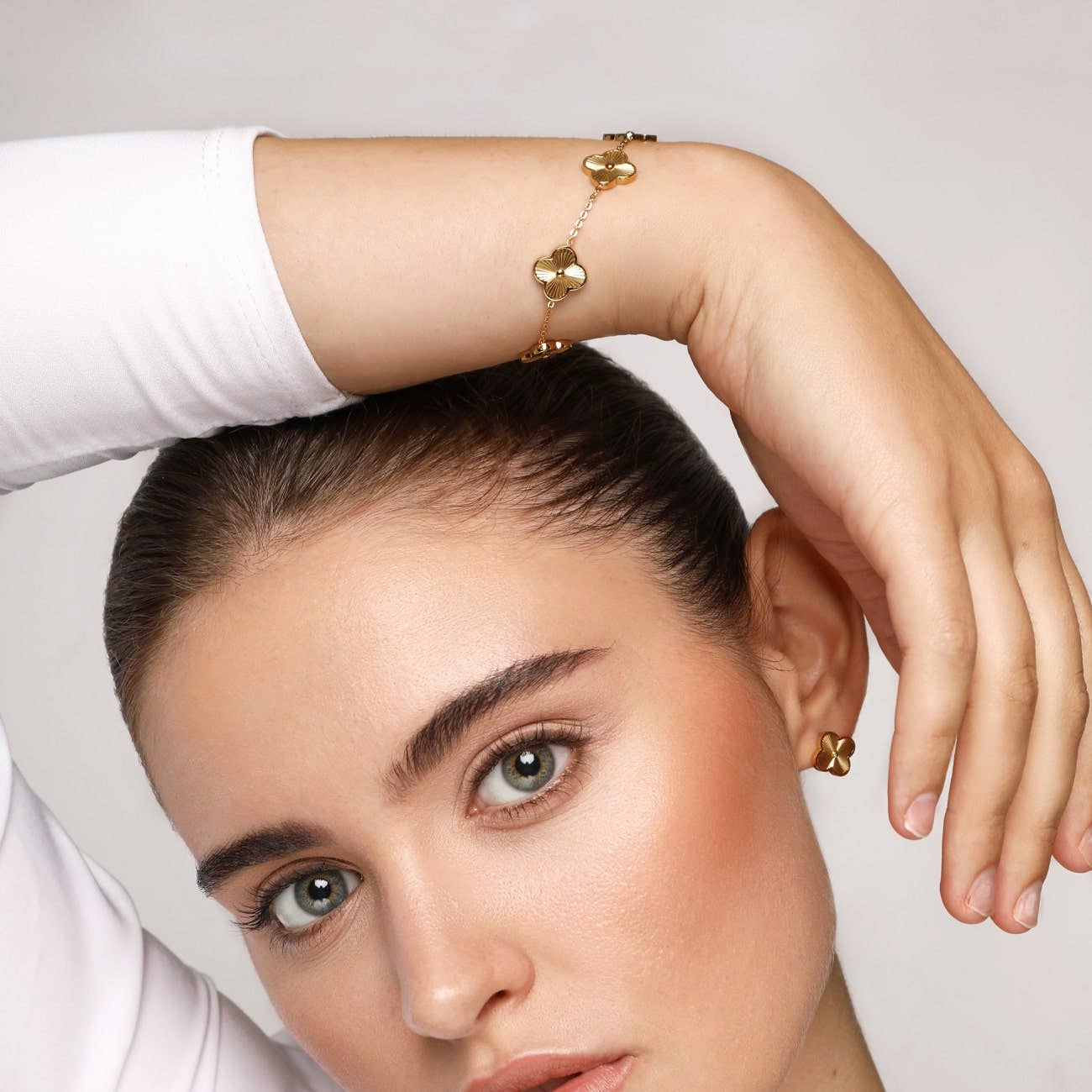 Radiant Clover Bracelet