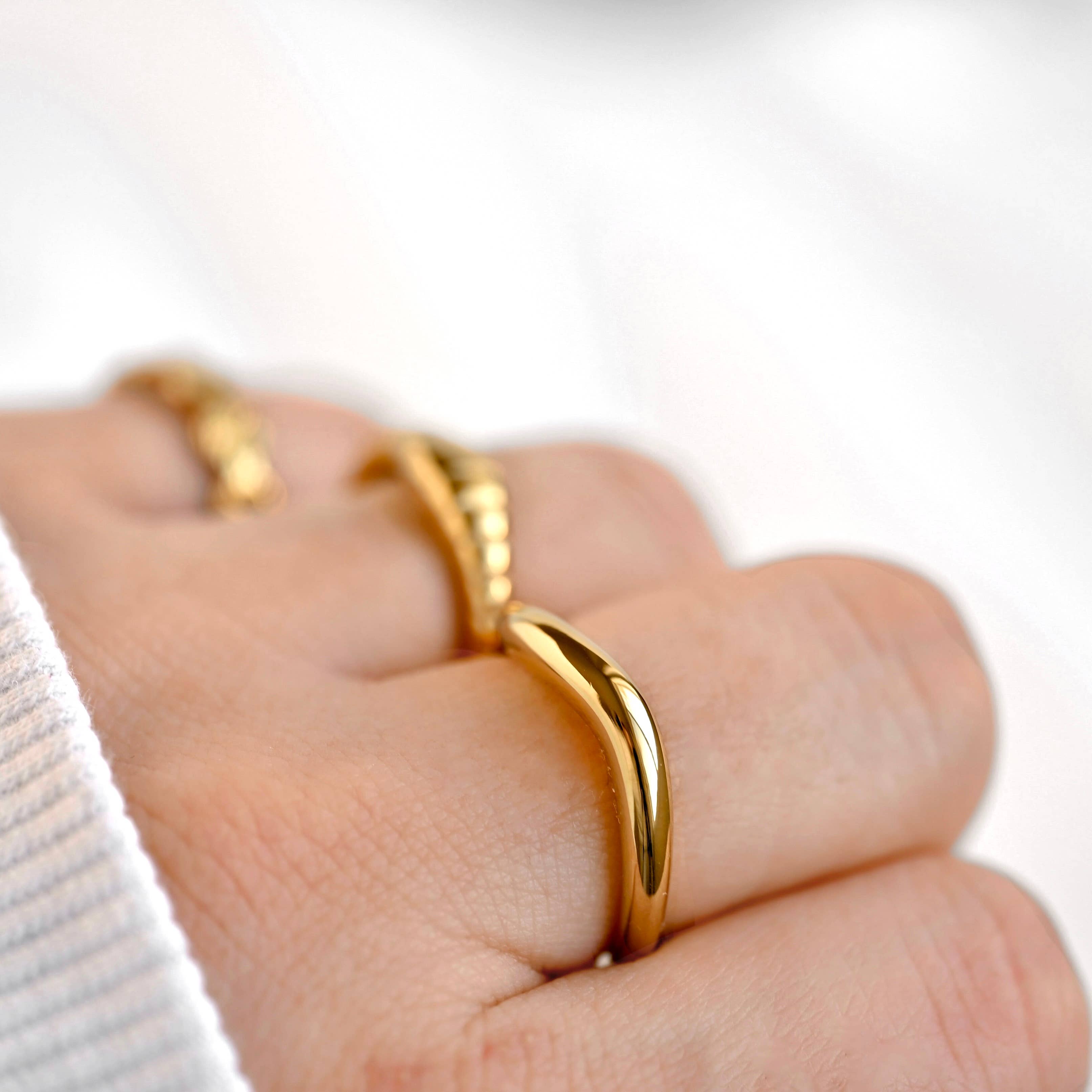 The Molten Wave Ring
