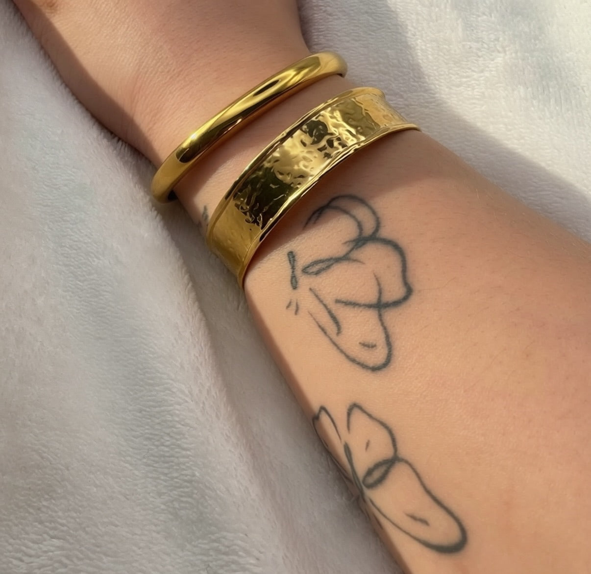 The Contour Cuff