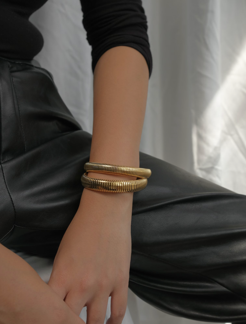 Cobra Coil Bangle Bracelet (Single)