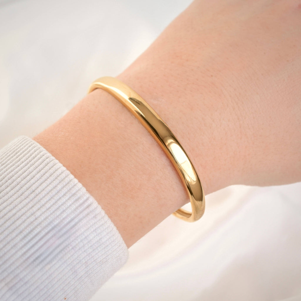 The Contour Cuff