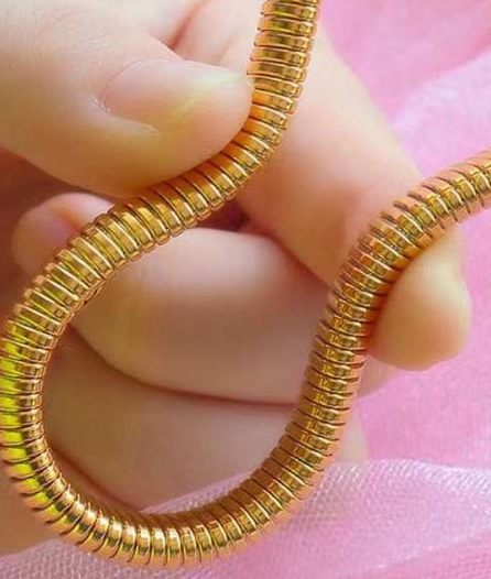 Cobra Coil Bangle Bracelet (Single)