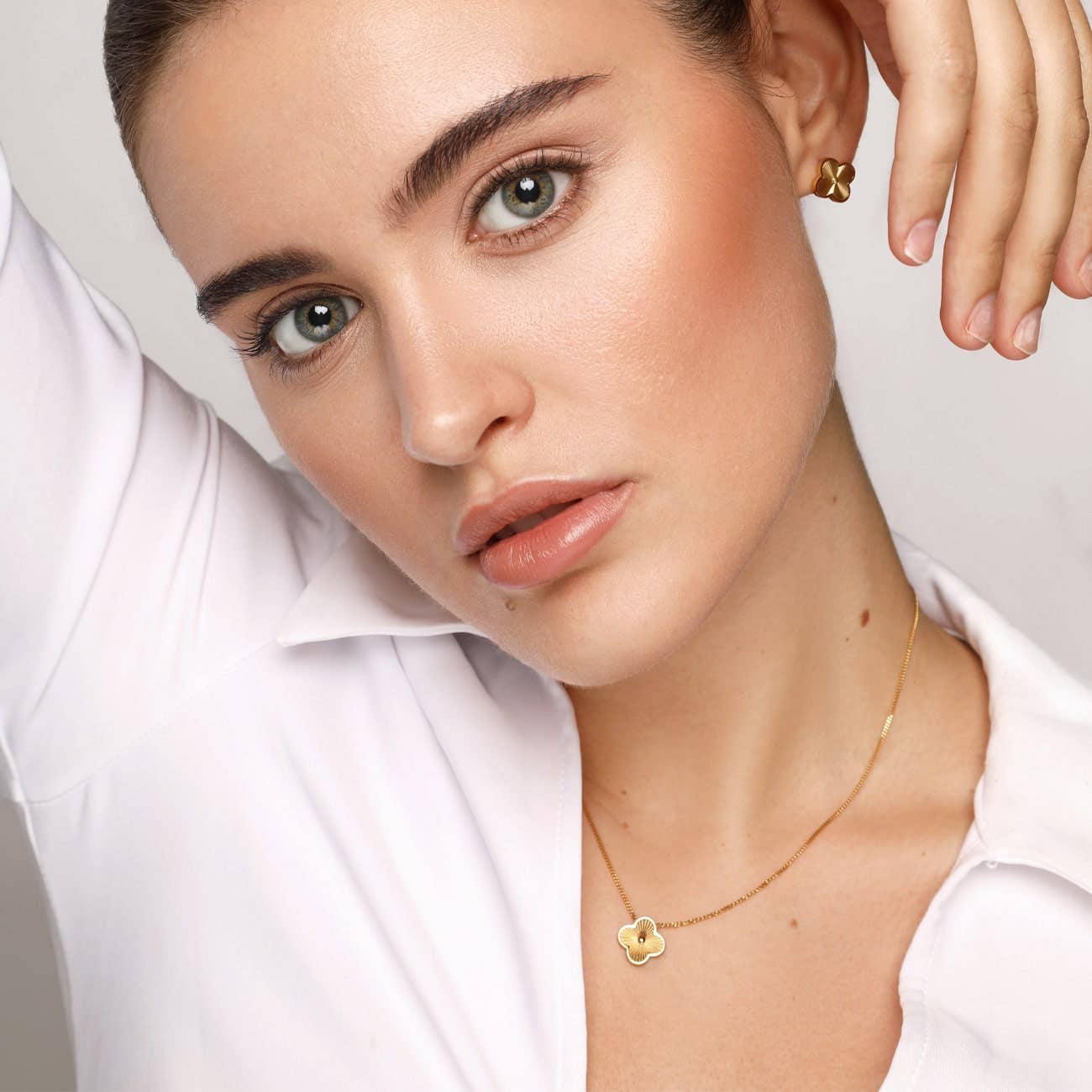 Radiant Clover Necklace
