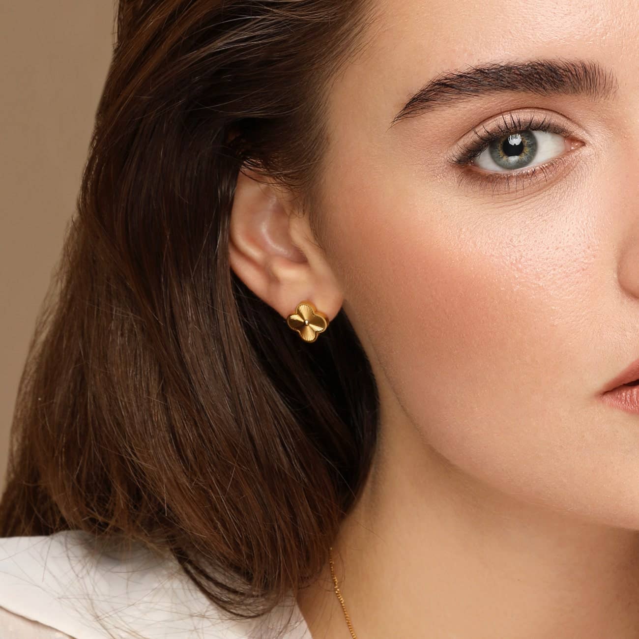 Radiant Clover Stud Earrings