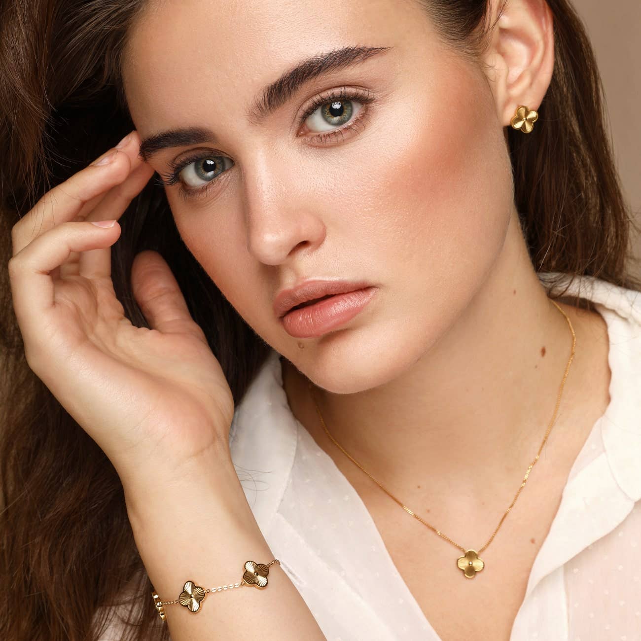 Radiant Clover Stud Earrings